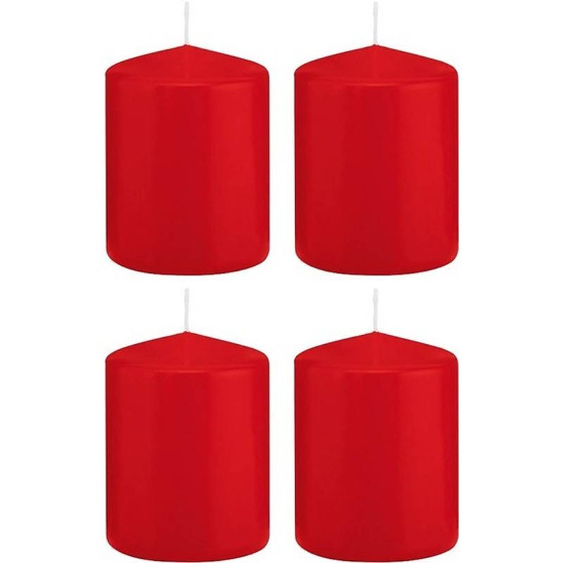 Foto van 4x kaarsen rood 6 x 8 cm 29 branduren sfeerkaarsen - stompkaarsen