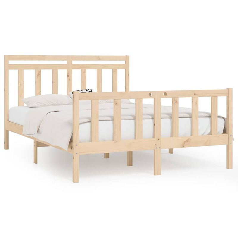 Foto van The living store klassiek houten bedframe massief grenenhout - 205.5 x 166 x 100 cm - multiplex lattenbodem