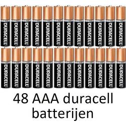 Foto van 48 stuks aaa duracell alkaline batterijen