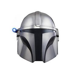 Foto van Star wars: the black series elektronische helm the mandalorian