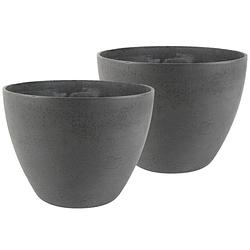 Foto van 2x stuks bloempot/plantenpot van gerecycled kunststof donkergrijs d22 en h17 cm - plantenpotten