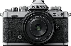 Foto van Nikon z fc + nikkor z 28mm f/2.8