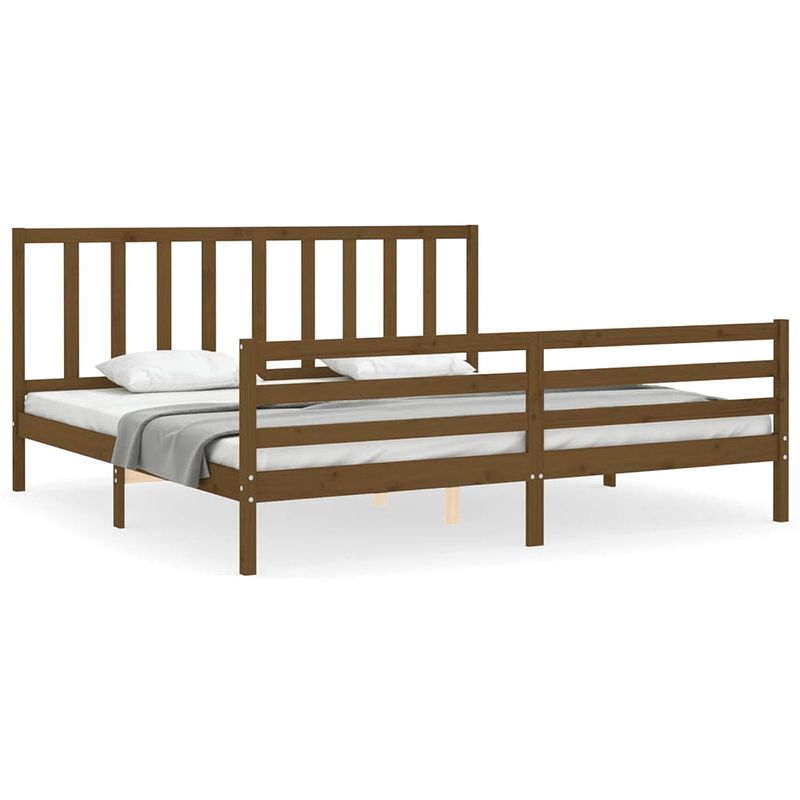 Foto van The living store massief grenenhouten bedframe - honingbruin - 205.5 x 185.5 x 100 cm - multiplex lattenbodem