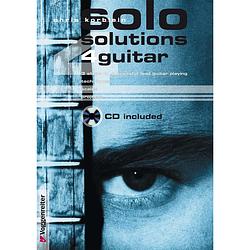 Foto van Voggenreiter solo solutions 4 guitar english edition