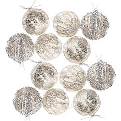 Foto van 24x stuks luxe gedecoreerde glazen kerstballen zilver 6 cm - kerstbal