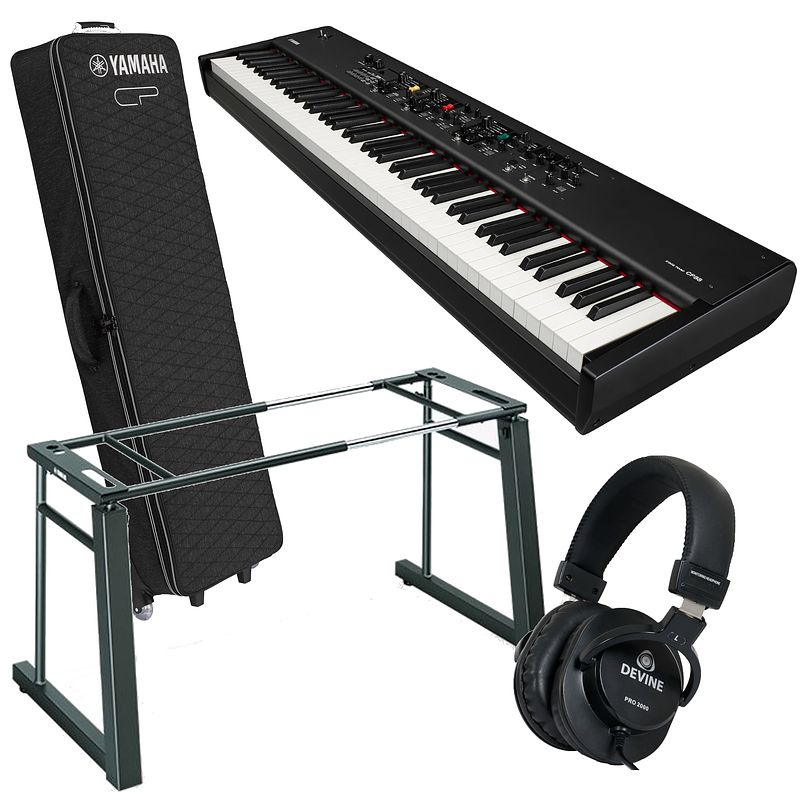 Foto van Yamaha cp88 stage piano + onderstel + softbag voor cp88 + hoofdtelefoon