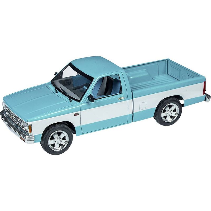 Foto van Revell rv 1:25 1990 chevy s-10 1:25 auto