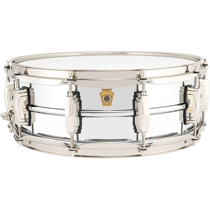 Foto van Ludwig lb400bn super chrome over brass 14 x 5 inch snaredrum