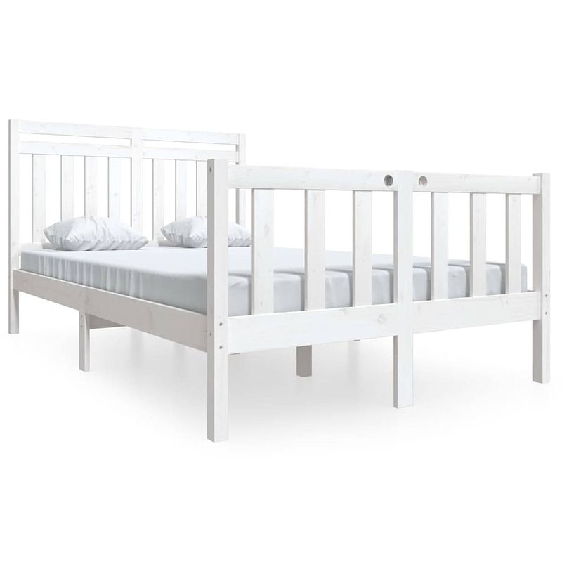 Foto van The living store bedframe grenenhout - wit - 205.5 x 126 x 100 cm - geschikt voor 120 x 200 cm matras