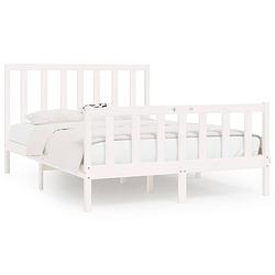 Foto van The living store bedframe wit - grenenhout - 205.5 x 126 x 100 cm - inclusief hoofdeind - geschikt voor 120 x 200 cm