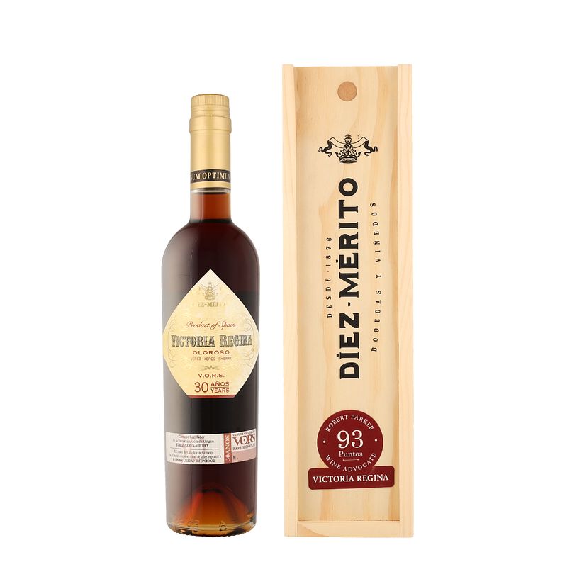 Foto van Victoria regina 30 years sherry olorosso v.o.r.s. wijn + giftbox