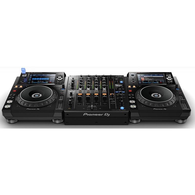 Foto van Pioneer dj djm-750mk2 + 2 x pioneer xdj-1000 mk2