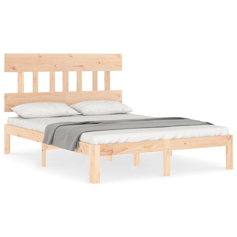 Foto van The living store bed - grenenhout - 203.5 x 123.5 x 81 cm - multiplex lattenbodem