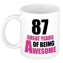 Foto van 87 great years of being awesome cadeau mok / beker wit en roze - feest mokken