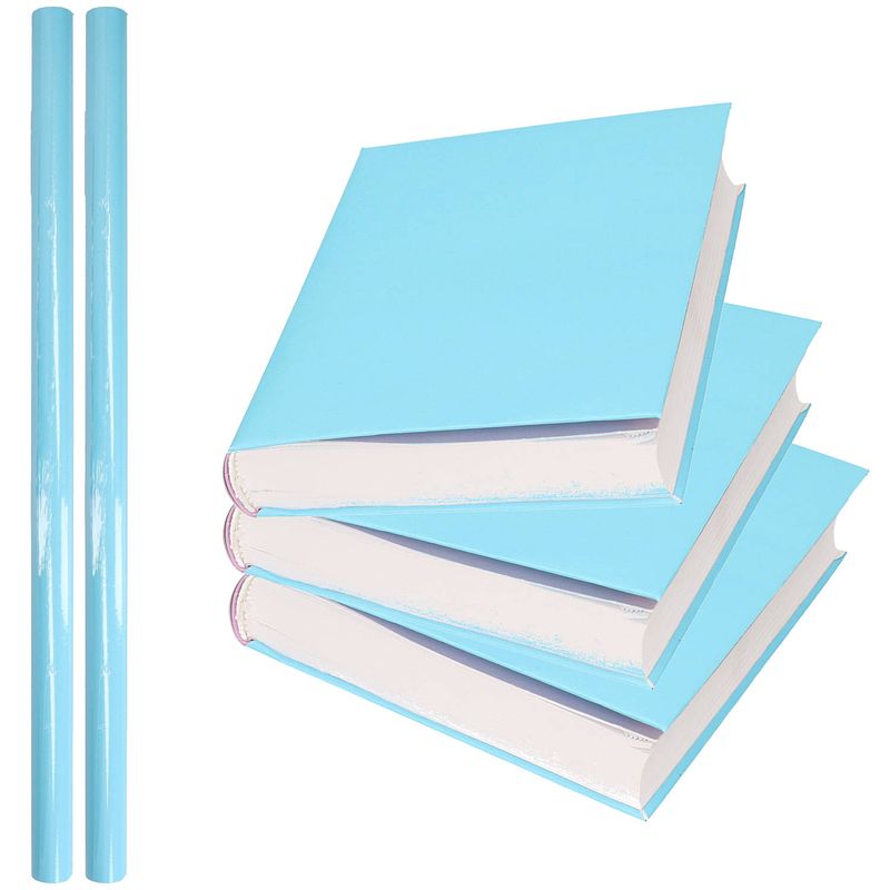 Foto van 2x rollen kadopapier / schoolboeken kaftpapier pastel blauw 200 x 70 cm - kaftpapier