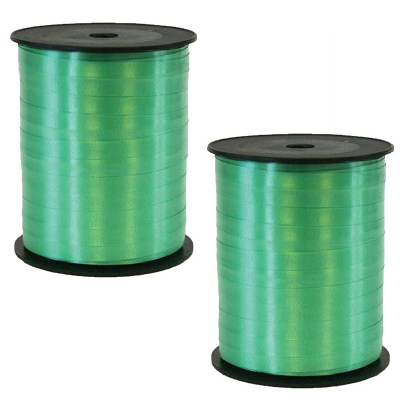 Foto van 2x rollen cadeaulint/sierlint in de kleur groen 5 mm x 500 meter - cadeaulinten