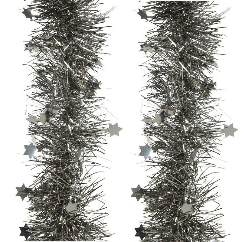 Foto van 2x stuks lametta kerstslingers met sterretjes antraciet (warm grey) 270 x 10 cm - kerstslingers