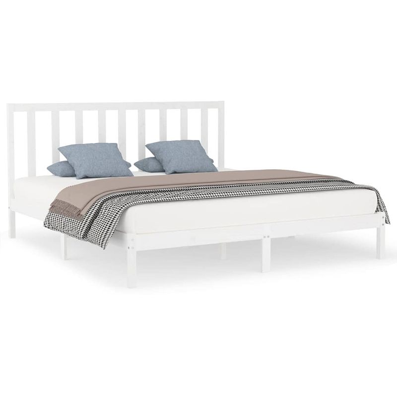 Foto van The living store bedframe - houten - 205.5 x 186 cm - stevig frame