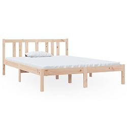 Foto van The living store houten bedframe - massief grenenhout - dubbel (135 x 190 cm)