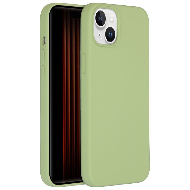 Foto van Accezz liquid silicone backcover iphone 15 plus telefoonhoesje groen