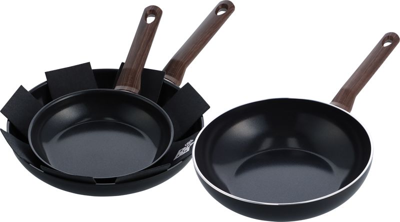 Foto van Bk simply ceramic keramische koekenpannenset 24 + 28 cm + wokpan 28 cm