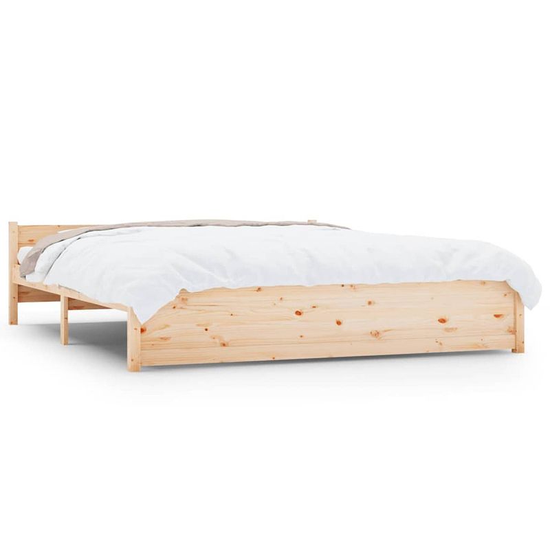 Foto van Vidaxl bedframe massief hout 200x200 cm