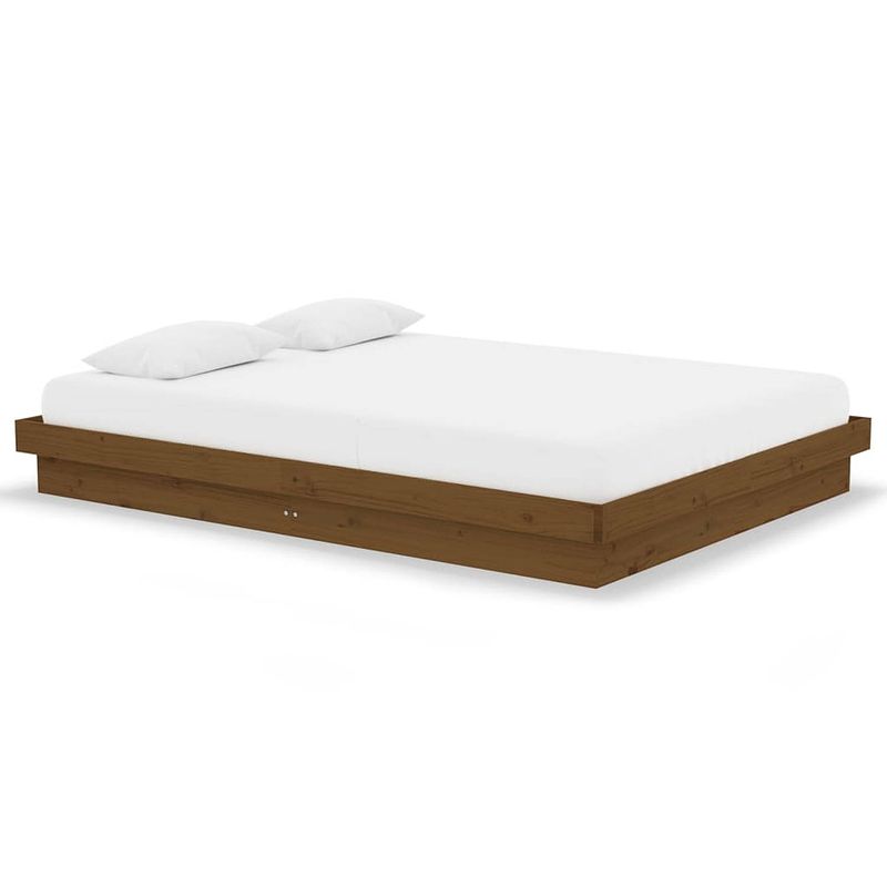 Foto van The living store bedframe - grenenhouten - dubbel (135 x 190 cm) - honingbruin