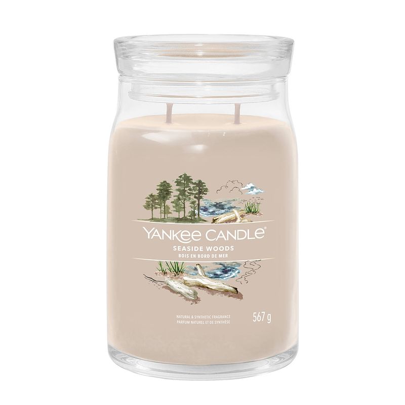 Foto van Yankee candle geurkaars large - met 2 lonten - seaside woods - 16 cm / ø 9 cm