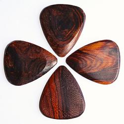 Foto van Timber tones burma padauk pack of four