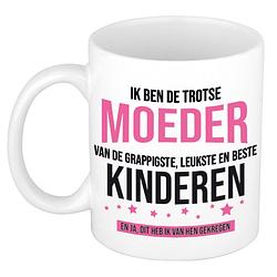 Foto van Trotse moeder van leukste kinderen cadeau koffiemok / theebeker 300 ml - feest mokken