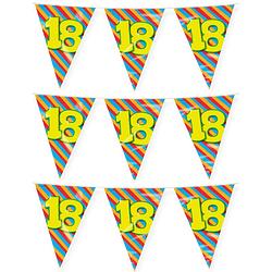 Foto van Paperdreams verjaardag 18 jaar thema vlaggetjes - 3x - feestversiering - 10m - folie - dubbelzijdig - vlaggenlijnen