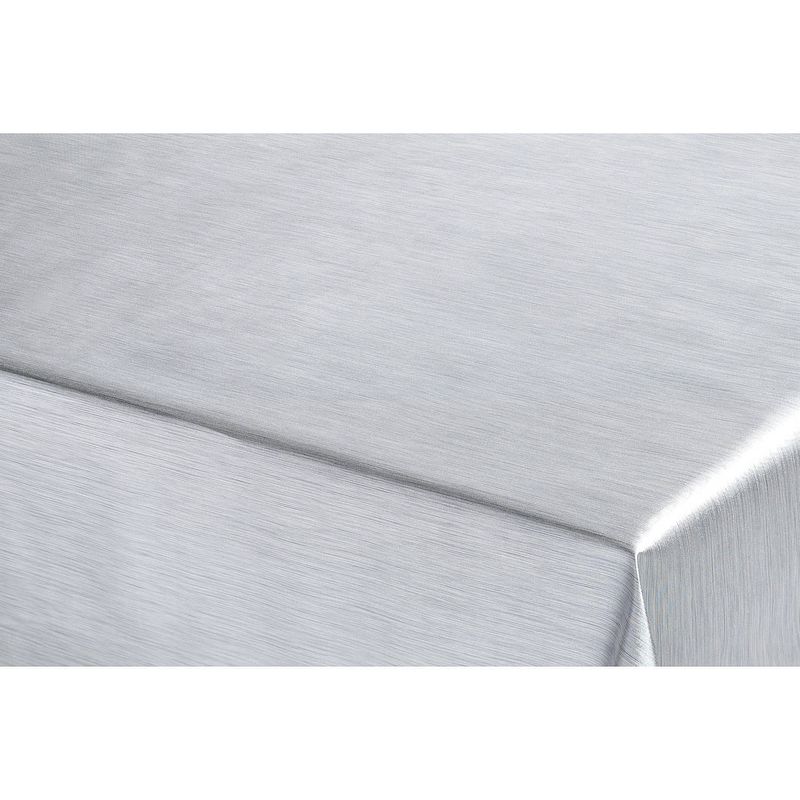 Foto van Luxe kerst tafelzeil/tafelkleed zilveren metallic look 140 x 220 cm - tafellakens
