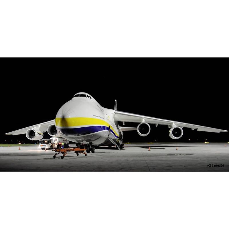 Foto van Revell 03807 antonov an-124 ruslan vliegtuig (bouwpakket) 1:144
