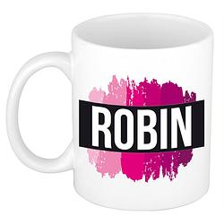 Foto van Naam cadeau mok / beker robin met roze verfstrepen 300 ml - naam mokken