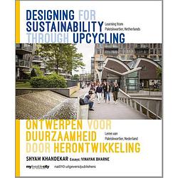 Foto van Designing for sustainability through upcycling / ontwerpen voor duurzaamheid door herontwikkeling