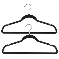 Foto van Set van 16x stuks velvet kledinghangers zwart 45 x 23 cm - kledinghangers