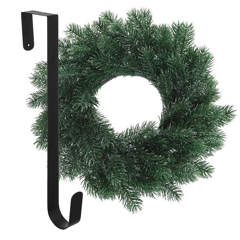 Foto van Kerstkrans 35 cm - blauwgroen - met hanger/ophanghaak - kerstversiering - kerstkransen