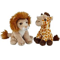 Foto van Safari dieren serie pluche knuffels 2x stuks - giraffe en leeuw van 15 cm - knuffeldier