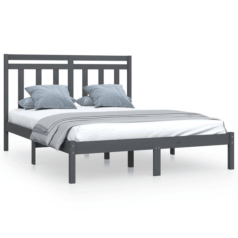 Foto van Vidaxl bedframe massief hout grijs 150x200 cm 5ft king size