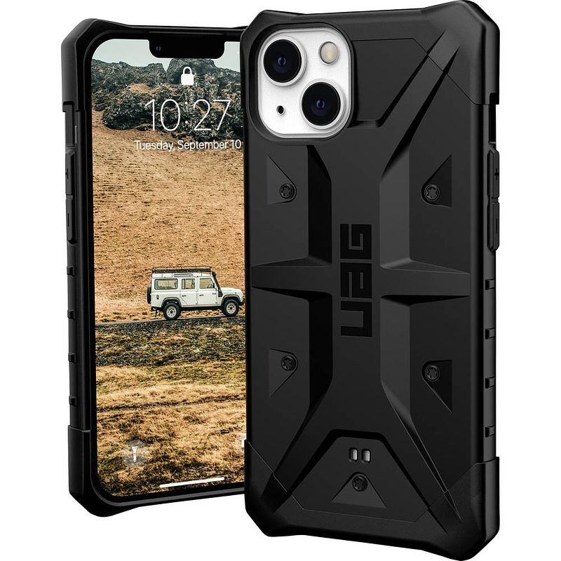 Foto van Urban armor gear pathfinder case backcover apple iphone 13 zwart