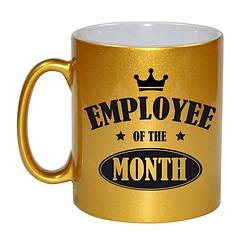 Foto van 1x stuks collega cadeau mok / beker goud employee of the month - feest mokken