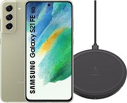 Foto van Samsung galaxy s21 fe 128gb groen 5g + belkin draadloze oplader 10w