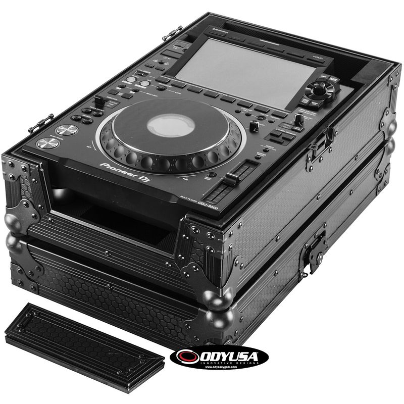 Foto van Odyssey cdj-3000 industrial board case custom fit flightcase