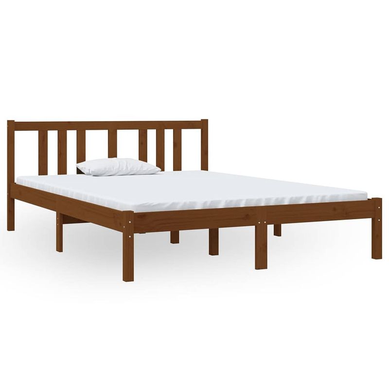 Foto van The living store houten bedframe - double - honingbruin - massief grenenhout