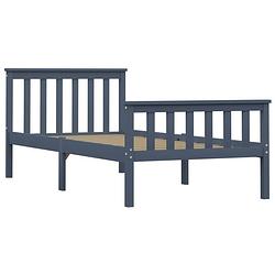 Foto van The living store bed the living store modern massief grenenhouten bedframe - 100x200 cm - grijs