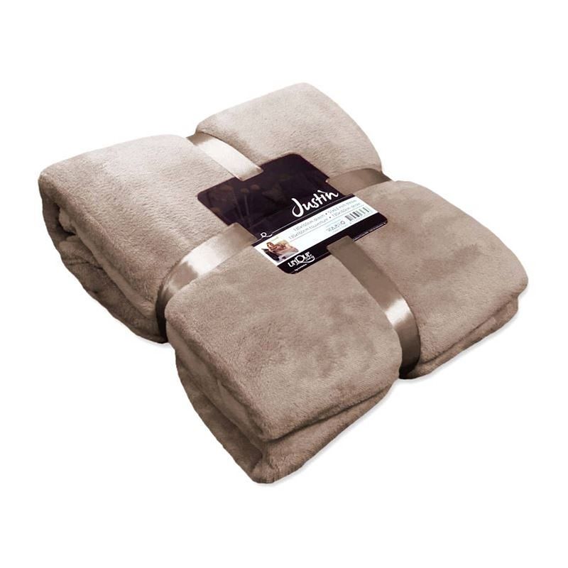 Foto van Unique living justin fleece plaid - fleece polyester - 150x200 cm - warm taupe