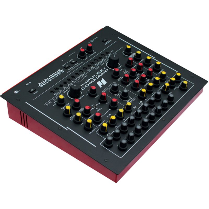 Foto van Analogue solutions impulse command synthesizer