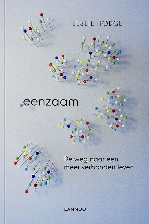 Foto van Eenzaam - leslie hodge - paperback (9789401463638)