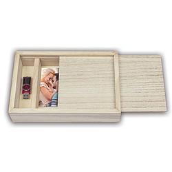 Foto van Zep - fotobox hout voor foto's 10x15 cm met usb opbergvakje - cx7546