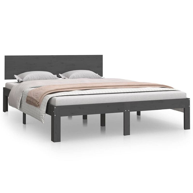 Foto van The living store bedframe - grenenhout - 205.5 x 153.5 x 69.5 cm - grijs